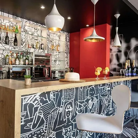 Ibis La Bocca Hotel 3*